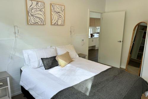2 Bedroom, 1 Bathroom All Accessible Cabin, Blewitts Springs (foto 9)