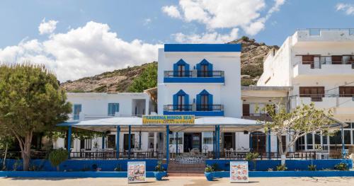 Exterior view, Minoa sea rooms in Arkalochori