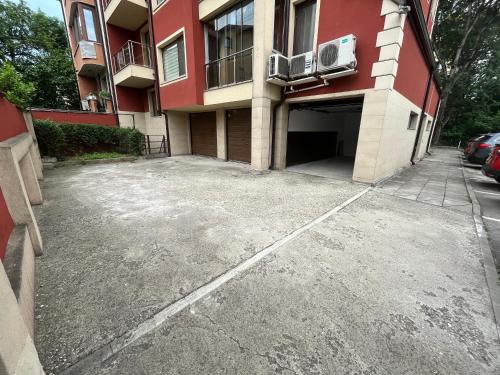 Madrid 90 Sq M 2BDR w Parking Spot near Metro, Serdika Mall, Sofia (photo 7)