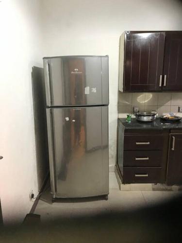 Cheerful Ground 2 beds villa with porch & lawn in ซาฟารีวิลลา