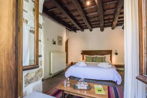 Μilia Mountain retreat Room Type - Standard King Room