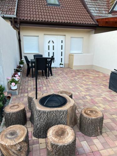 Vizparti OLLE Apartman Tiszafured in Tiszafured