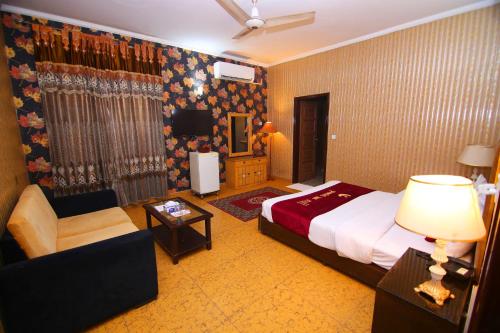 Deluxe Double Room room in Premier inn Mall Lahore