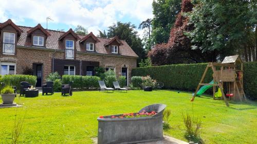 Gîtes "Aux Charmes de la Baie" labellisés 3 clévacances avec parking et terrain clos (Gites "Aux Charmes de la Baie" labellises 3 clevacances avec parking et terrain clos) in Buigny-Saint-Maclou