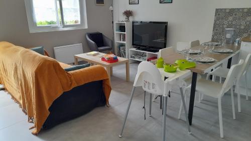 Iekārtas, Gîtes "Aux Charmes de la Baie" labellisés 3 clévacances avec parking et terrain clos (Gites "Aux Charmes de la Baie" labellises 3 clevacances avec parking et terrain clos) in Buigny-Saint-Maclou