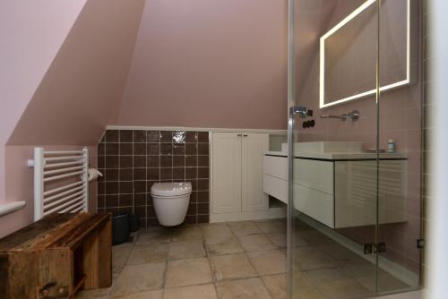 Apartment image 5