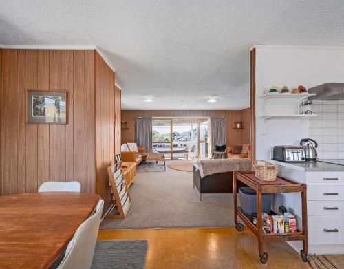 A szálláshely kívülről, Sunsets and Surf - Whangapoua Holiday Home in Whangapoua