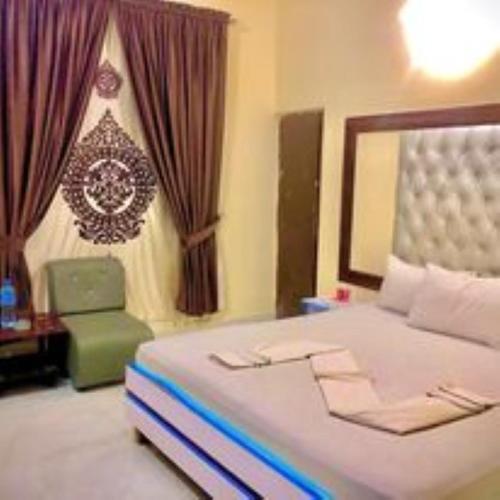 Libra Family Guest House - image 12