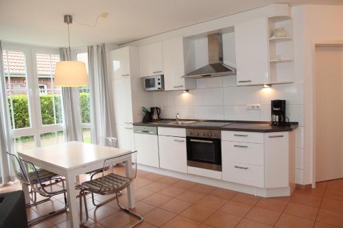 Apartment with Terrace image 10