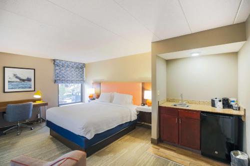 Hampton Inn Fall River/Westport in North Westport, USA