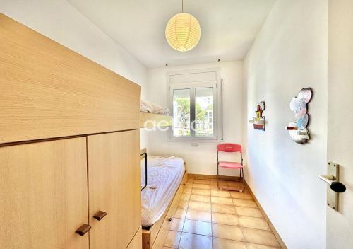 Four-Bedroom Apartment image 3