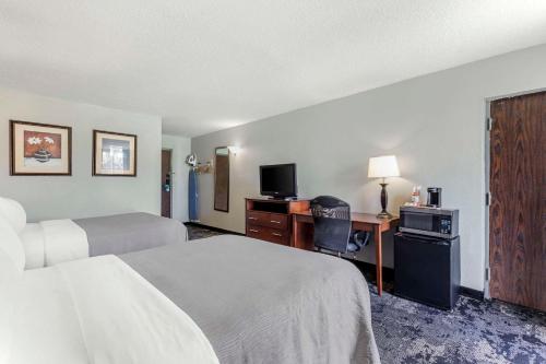 Quality Inn Downtown Stuart - image 6