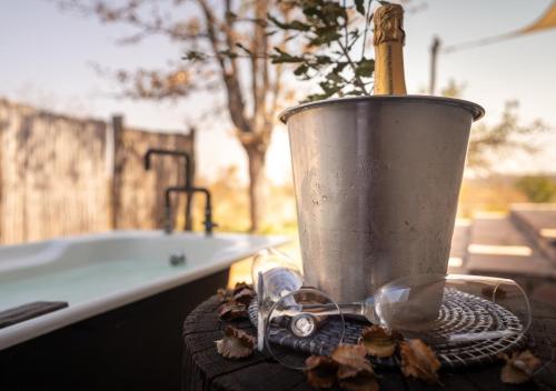 Badkamer, Hideaways Nantwich Lodge, Hwange in Hwange