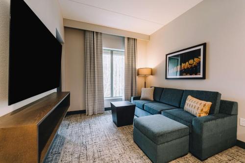 Embassy Suites By Hilton Gatlinburg Resort