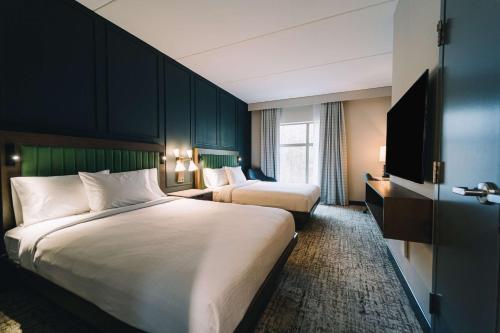 Embassy Suites By Hilton Gatlinburg Resort