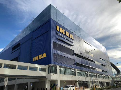 1BR Room-Stunning MOA view FIREWORKS, Metro Manila