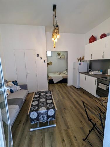 Appartement cosy proche du port 3