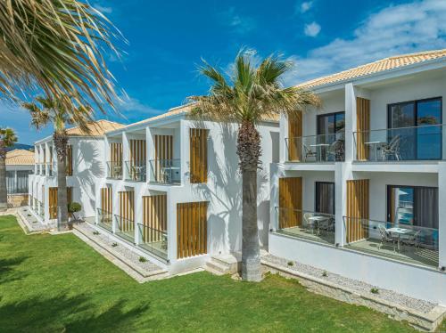 المنظر الخارجي, Crystal Beach Hotel in Kalamaki