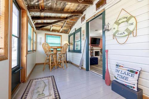 Mid-Term Rental at Indian Lake in Lakeview, USA