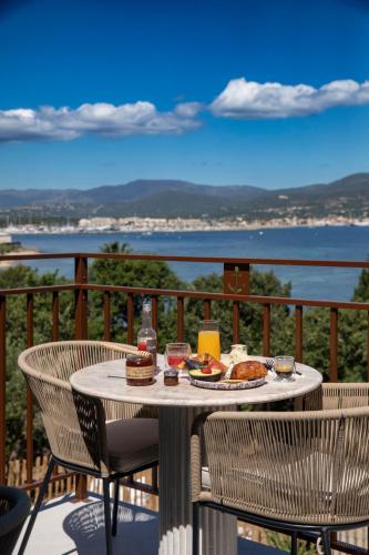 Tinah Saint-Tropez 3