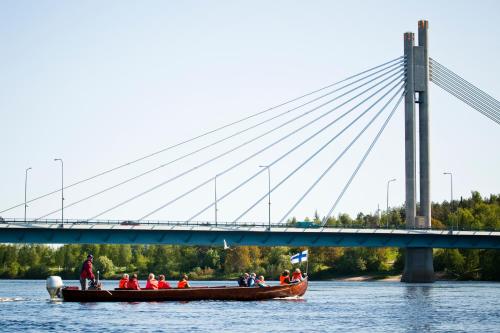 Arctic Light Hotel - image 6