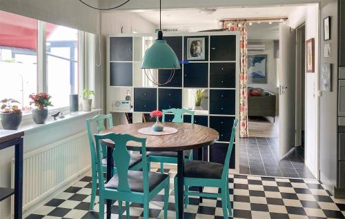 Kitchen, Cozy Home In Borgholm With Wifi in Borgholm