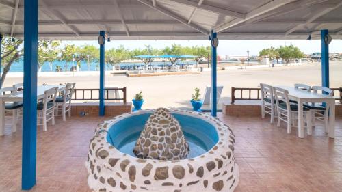 Restaurant, Minoa sea rooms in Arkalochori