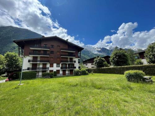 Appartement avec balcon, parking extérieur et WiFi à Chamonix - FR-1-343-245 (Appartement avec balcon, parking exterieur et WiFi a Chamonix - FR-1-343-245) in เลอ ครี