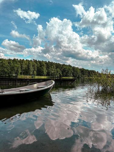 Czillas - luksusowy dom nad jeziorem Studzieniczne w Przewięzi