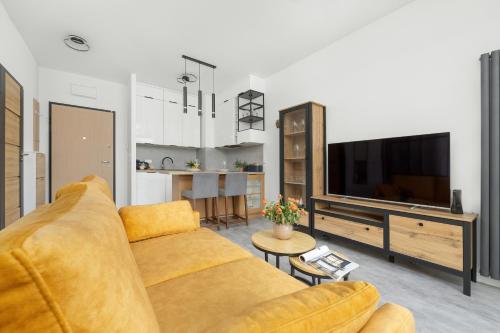 Klimatyczny Apartament na Wilanowie Parking & Balkon by Noclegi Renters - image 5