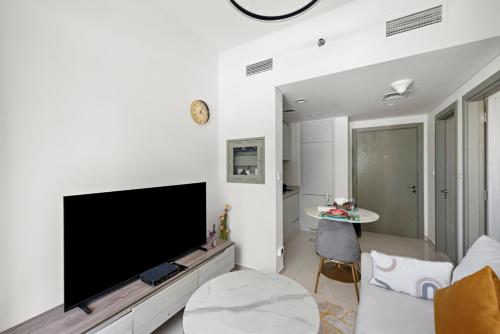 StoneTree - Brand New - Modern 1 BR, Дубай (фото 2)