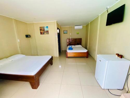 2 double beds