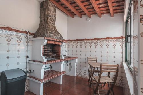 Iekārtas, Paredes Surf House in Patajas