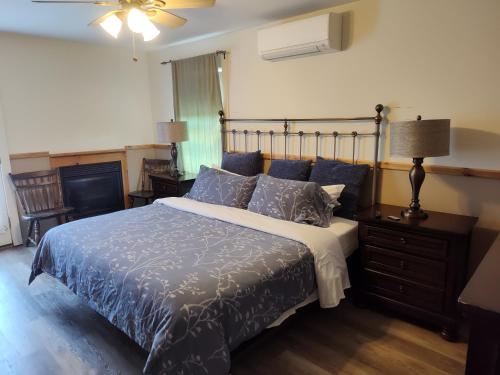 Doveberry Inn