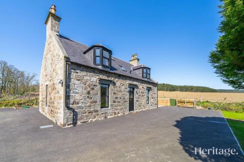 Hotelli välisilme, Kirkton Family Farmhouse with Hot Tub, Alford, Aberdeenshire in Kildrummy