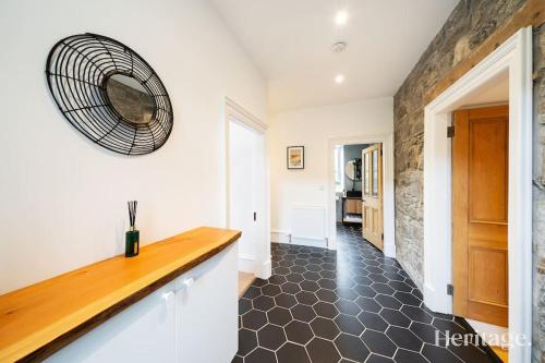 Kirkton Family Farmhouse with Hot Tub, Alford, Aberdeenshire in Kildrummy