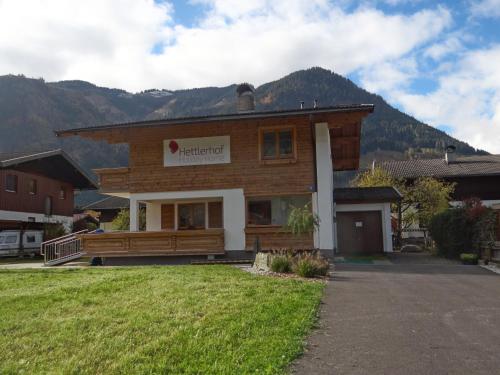 B&B Maishofen - Holiday Home Hettlerhof - Bed and Breakfast Maishofen