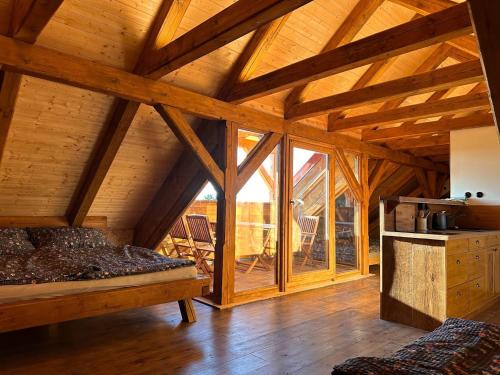 Farma Bláto - Apartmány Sýpka a glamping, Uhlířské Janovice (foto 4)