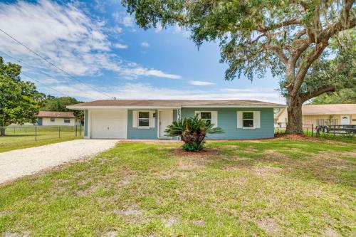 3 Mi to Three Sisters Springs Home with Game Room in Crystal River, USA