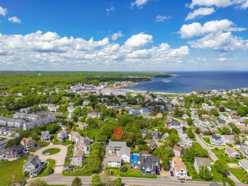 The Lighthouse Inn & Suites The Lighthouse Inn & Suites