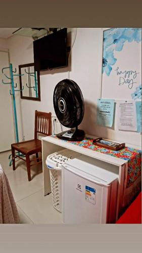 Facilities, QUARTO TRIPLO - AMPLO E CONFORTAVEL-PERTO DO CENTRO DE CONVENCOES-RECIFE-Pe in Espinheiro