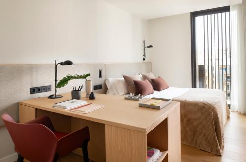 Archie Living, Barcelona (Foto 10)
