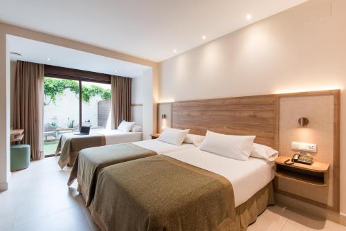 Hotel Tarik in Carihuela