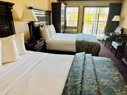 Hamilton Inn Select Beachfront - image 6