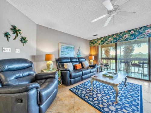 Lakefront 227D