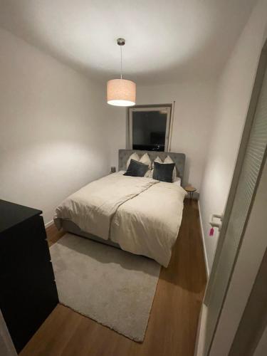 Quiet Family Apartment - 10 min to Center & Oktoberfest - Free Parking - near Nymphenburg Palace & Botanical garden, München (Foto 9)