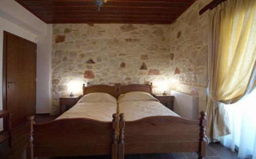 4 bedrooms, 8 beds