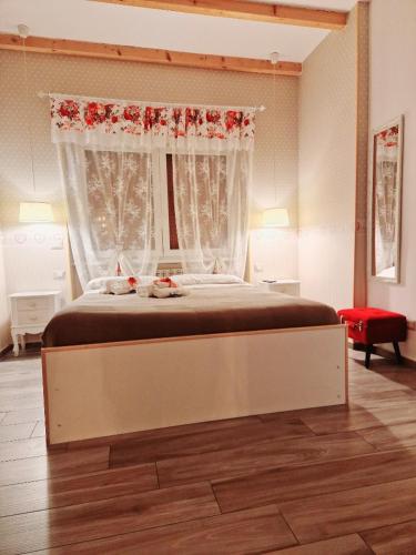 Double Room with Spa Bath image 10