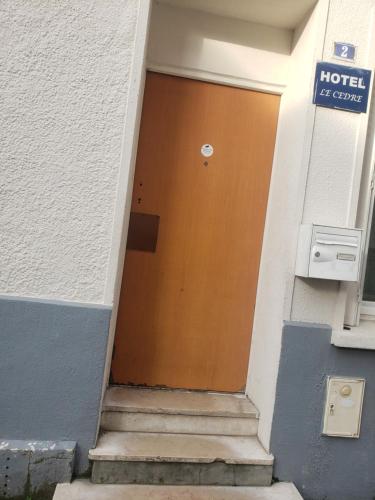 LE CEDRE – Saint-Denis, CA