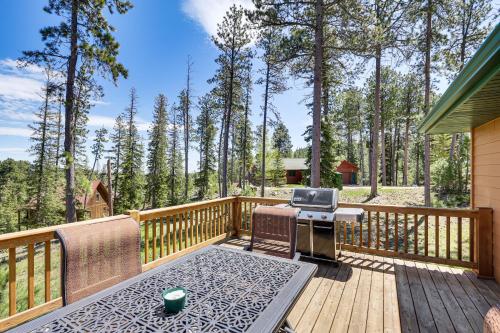 Lead Home in the Mountains with Hot Tub and Views!, Lead (zdjęcie 7)